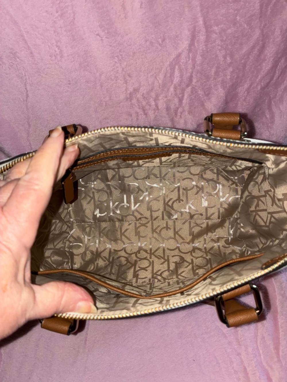 EUC! Beautiful Calvin Klein Monogram Floral Satchel/Crossbody w/Brown Strap - Picture 11 of 11